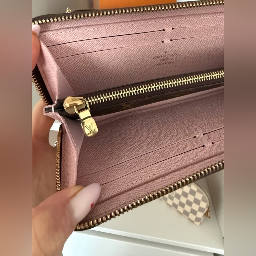 Louis Vuitton Clemence Zipper Wallet Rose Ballerine - Picture 13 of 16